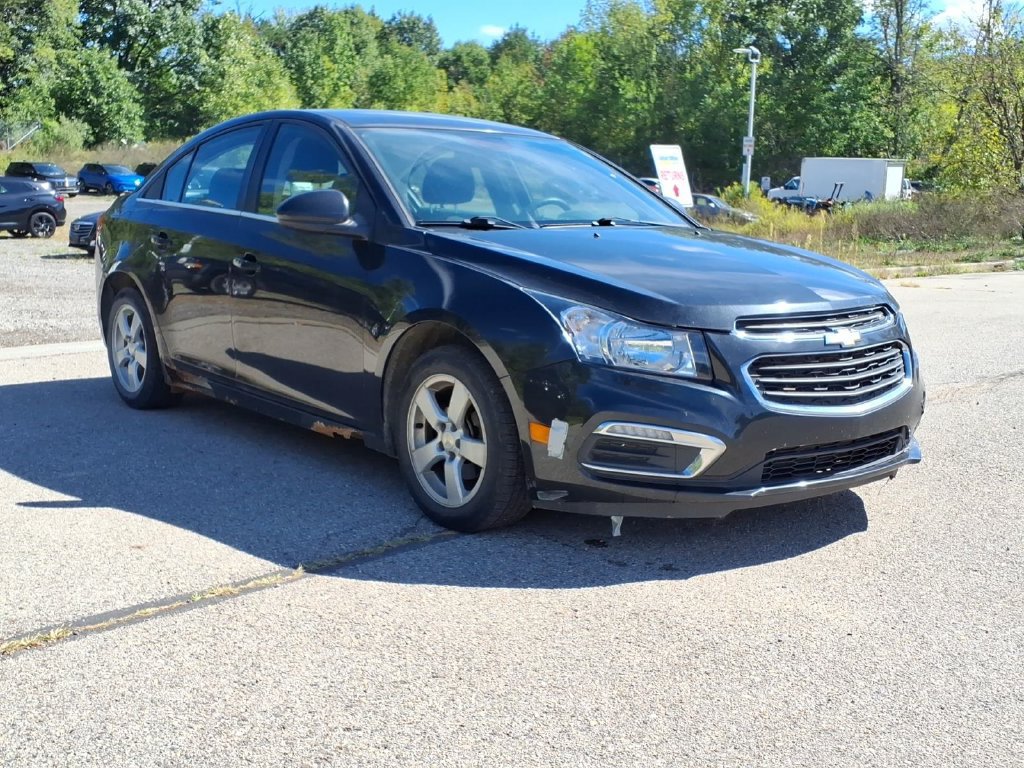 Used 2016 Chevrolet Cruze LT FWD image 3
