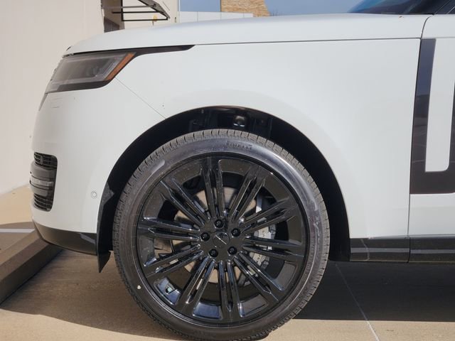 New 2026 Land Rover Range Rover Long Wheelbase SE image 6