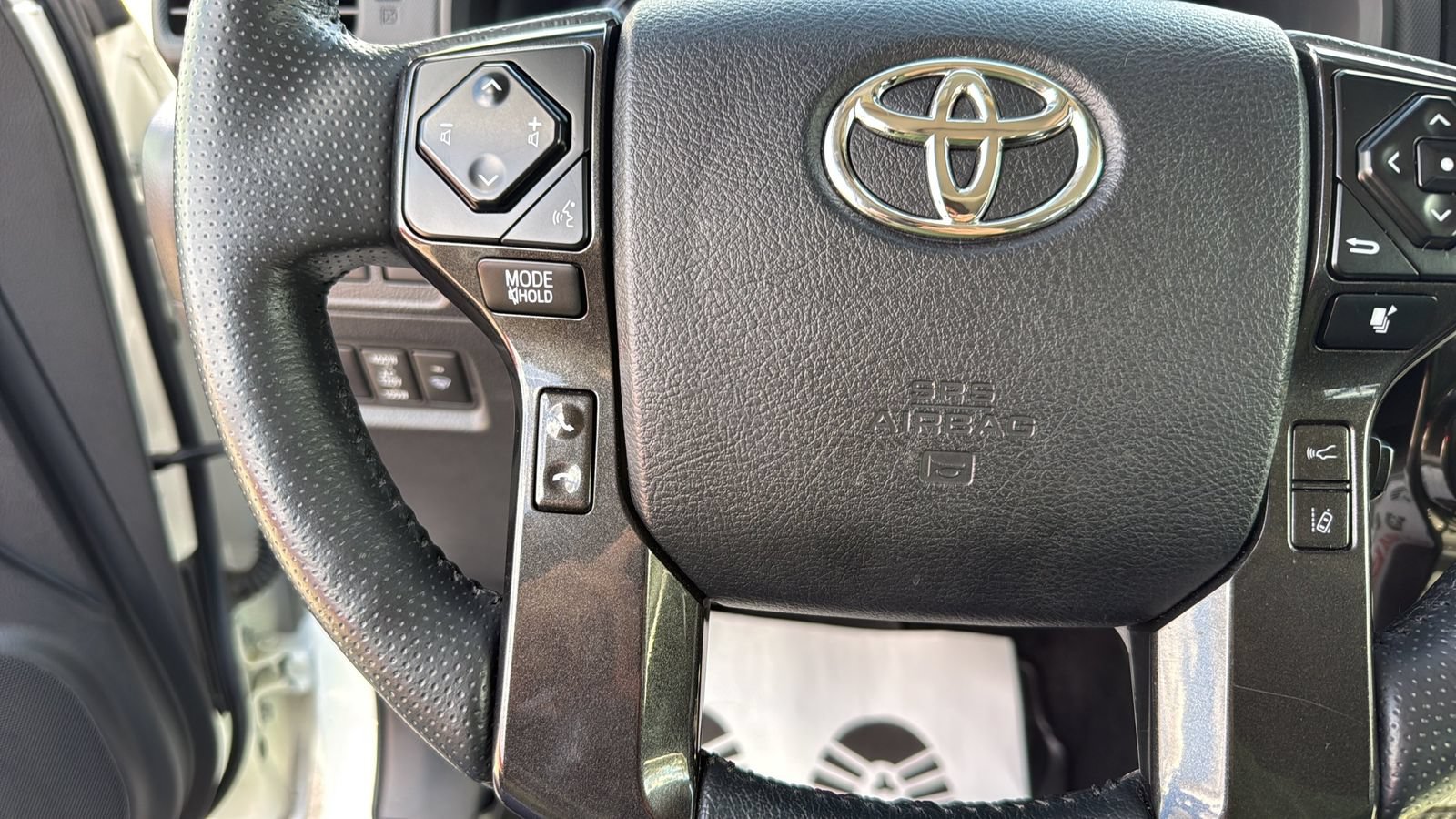 Used 2023 Toyota 4Runner TRD Off-Road Premium w/ Off Road Premium Plus Package AWD/4WD image 16