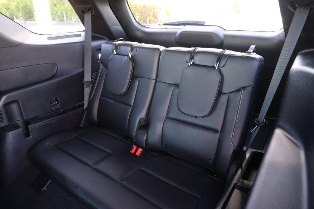 Used 2021 Ford Explorer ST w/ Equipment Group 401A AWD/4WD image 12