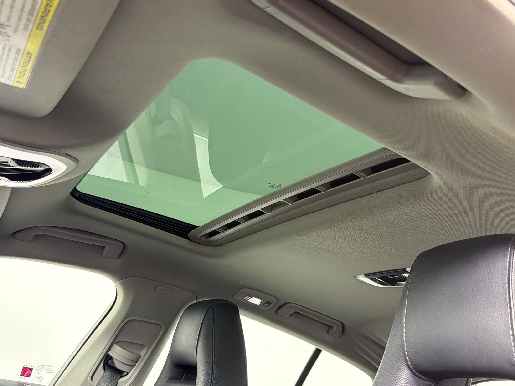 Used 2016 Porsche Panamera S image 21