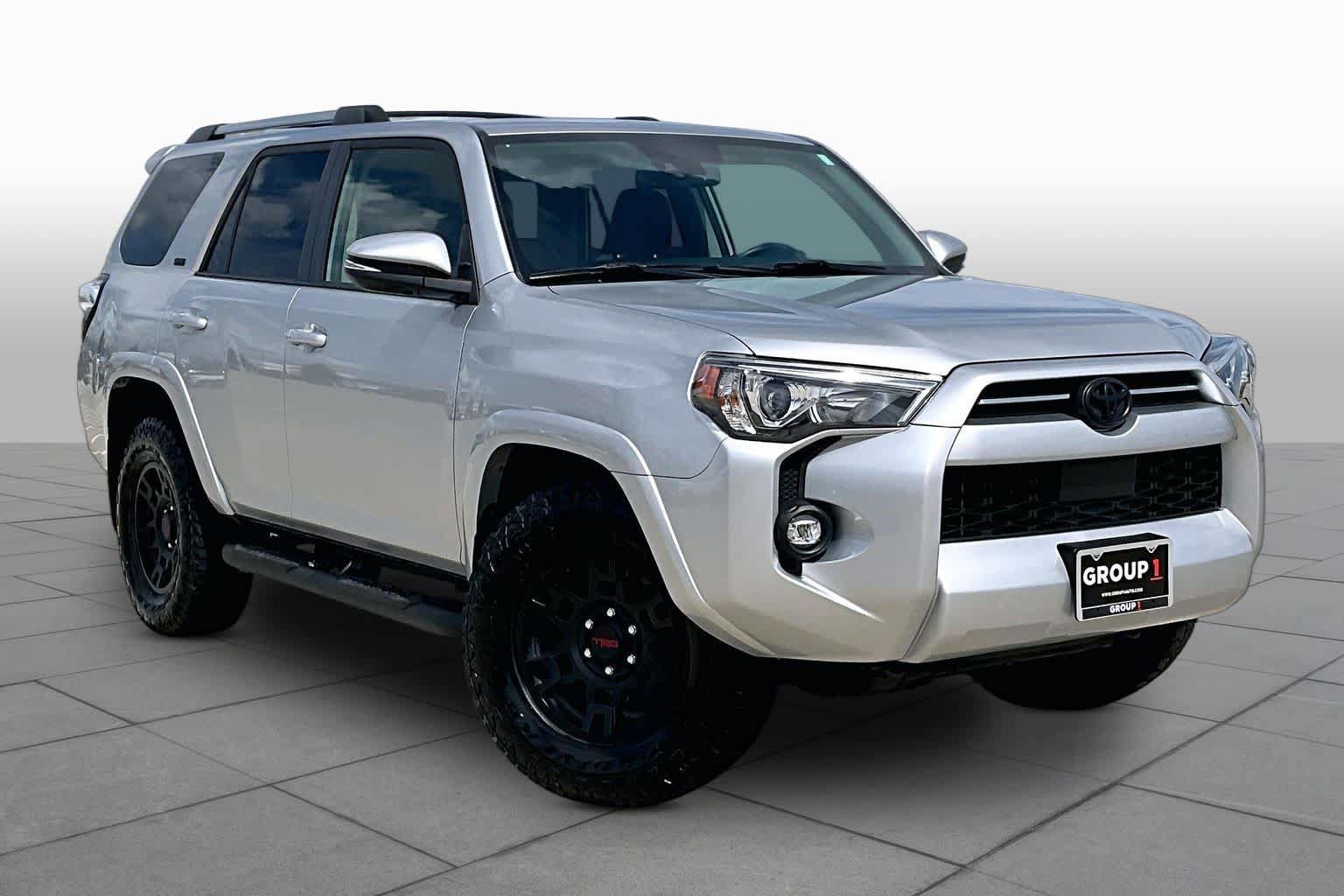 Used 2022 Toyota 4Runner SR5 Premium w/ Moonroof Package RWD image 3