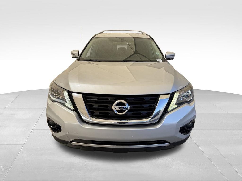 Used 2019 Nissan Pathfinder SL FWD image 4