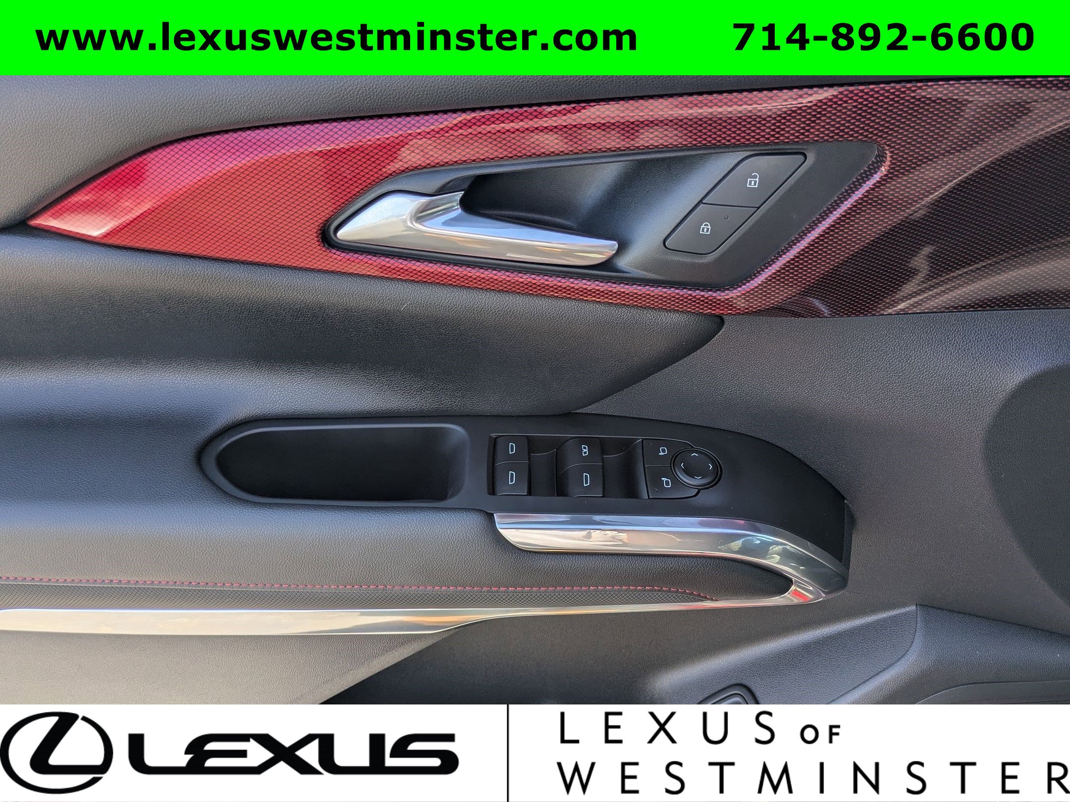 Used 2024 Chevrolet Traverse Z71 image 18