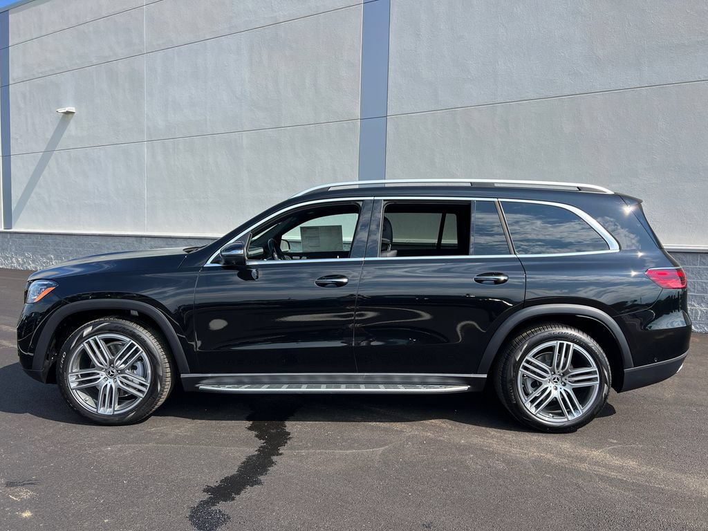 New 2026 Mercedes-Benz GLS 450 4MATIC image 4