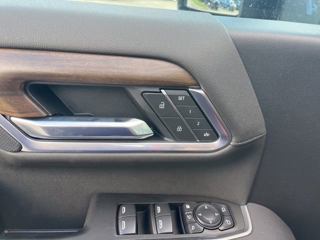 New 2026 Chevrolet Silverado 2500 High Country w/ Technology Package AWD/4WD image 16