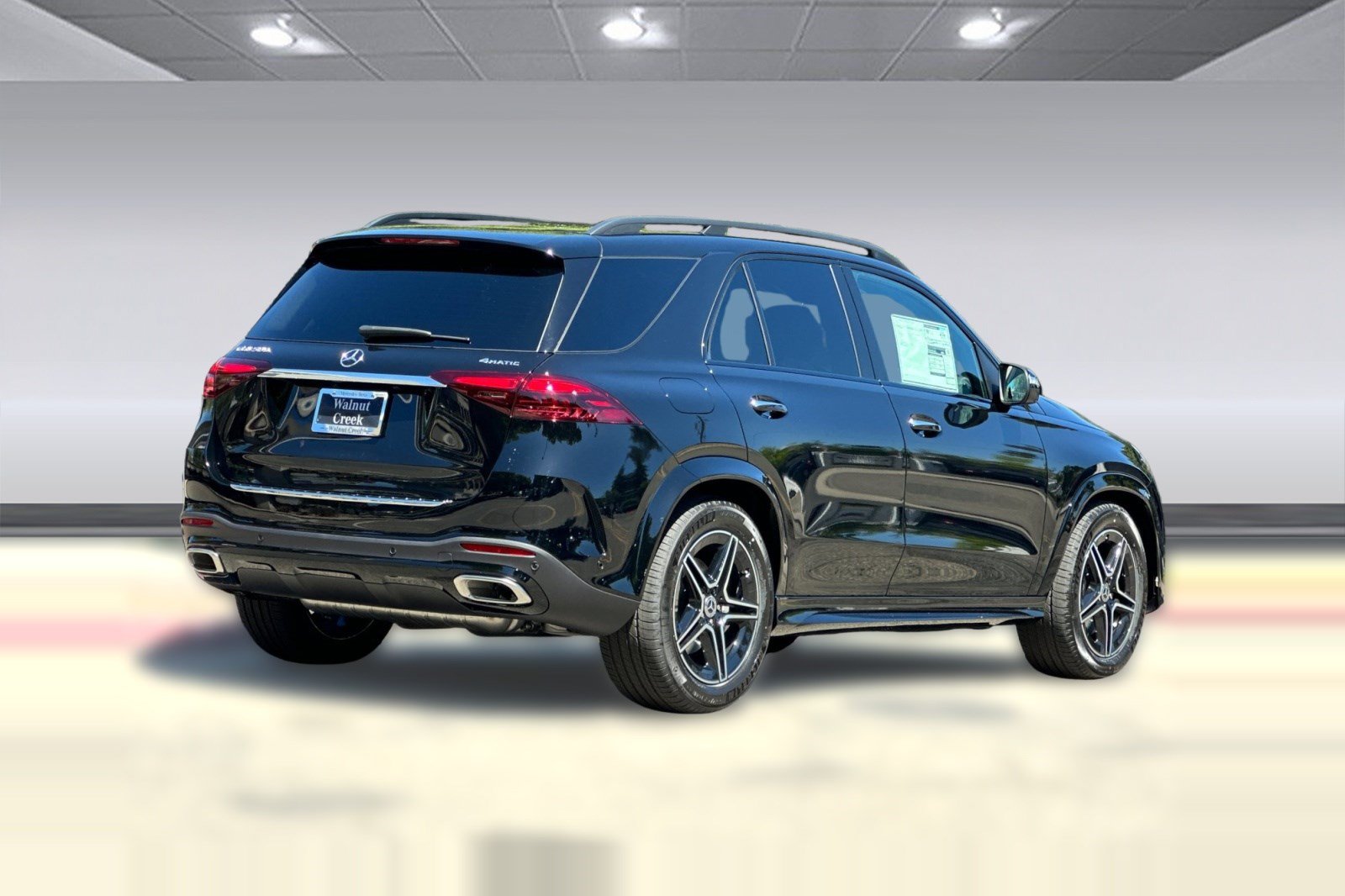 New 2026 Mercedes-Benz GLE 580 4MATIC image 9