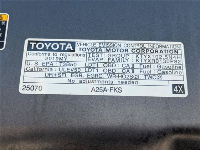 Used 2019 Toyota RAV4 XLE w/ Carpet Mat Package FWD image 23