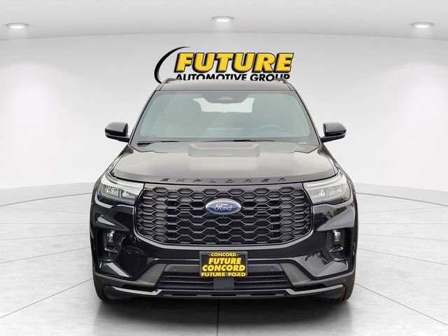 New 2026 Ford Explorer ST-Line w/ ST-Line Street Pack AWD/4WD image 3