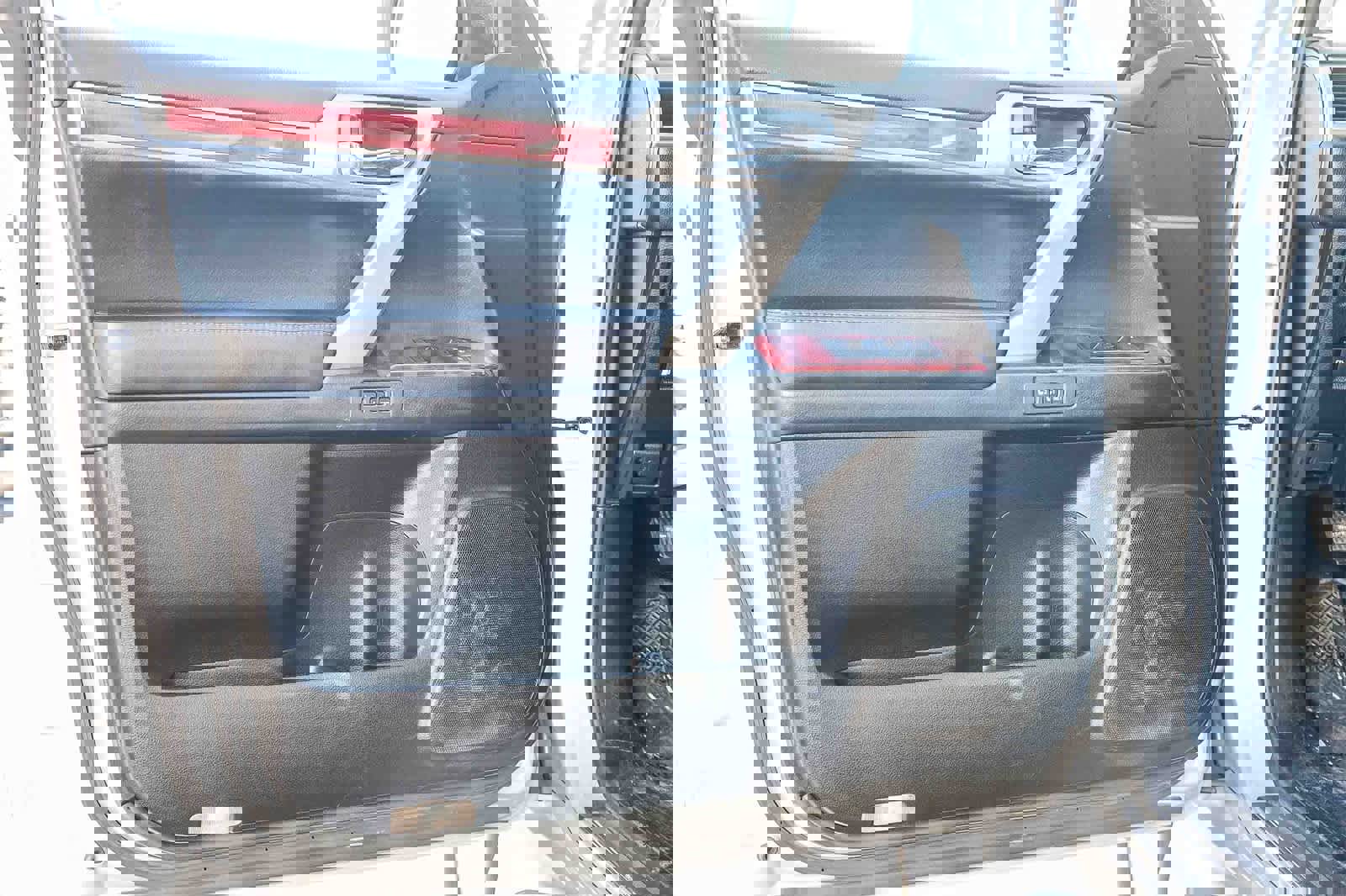 Used 2013 Lexus GX 460 image 19