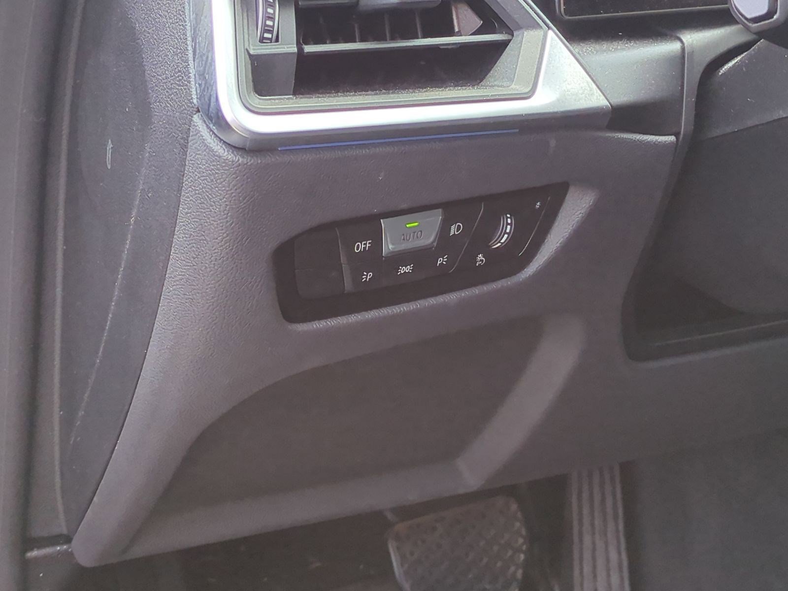 Certified 2023 BMW i4 eDrive35 w/ Premium Package image 17