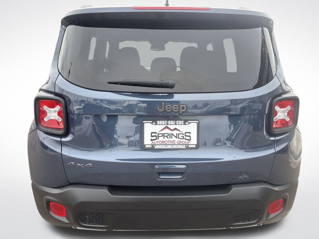 Used 2021 Jeep Renegade Latitude image 4