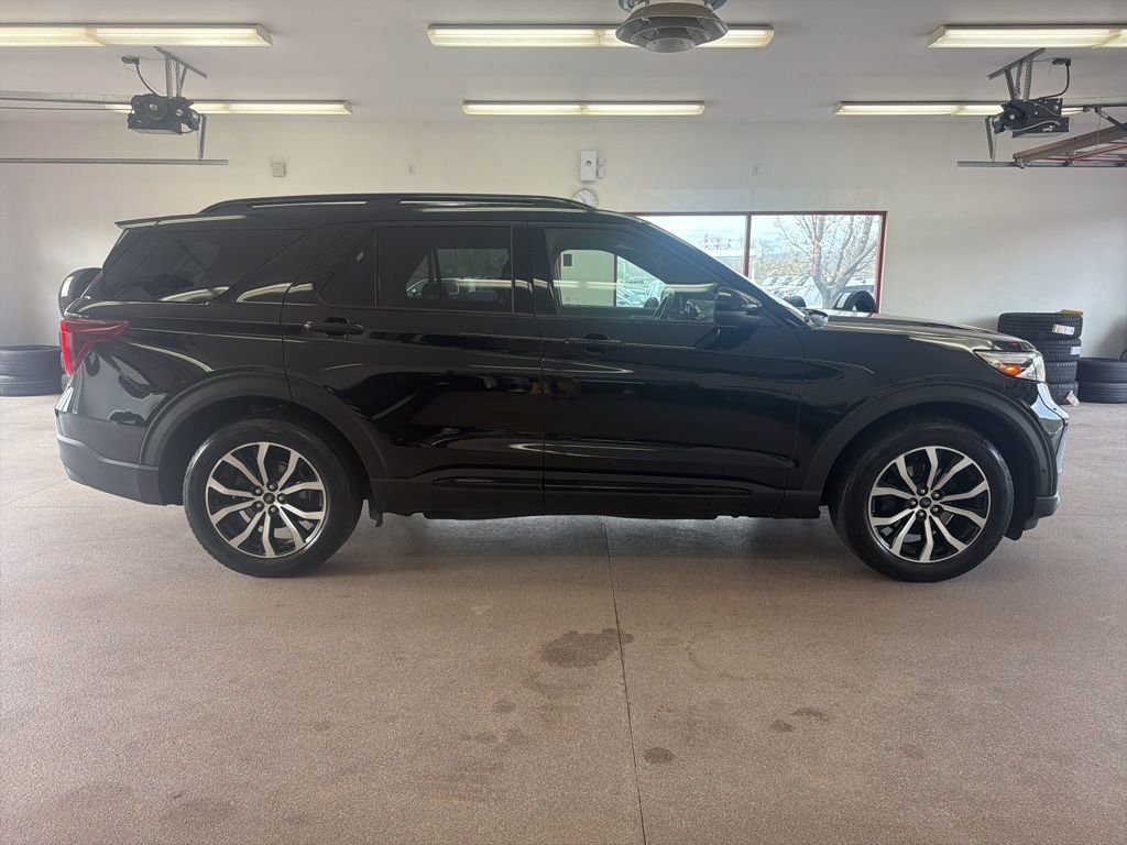Used 2020 Ford Explorer ST AWD/4WD image 30