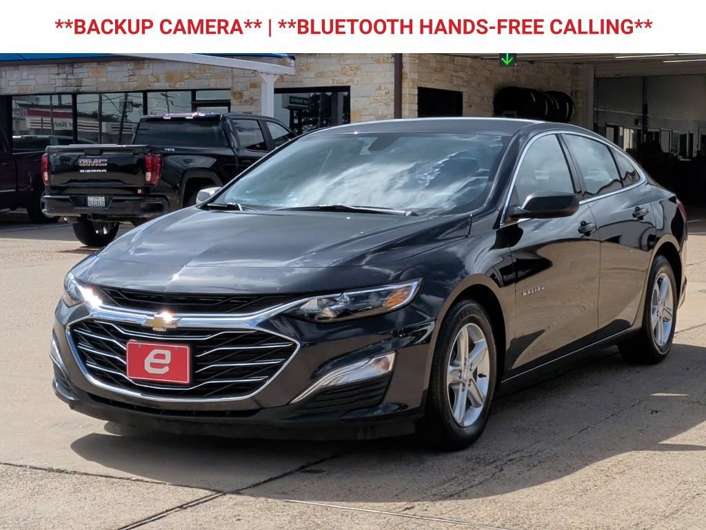 Used 2022 Chevrolet Malibu LS FWD image 3