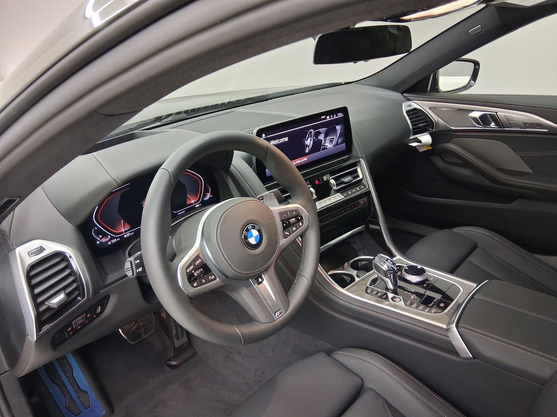 New 2026 BMW 840i w/ M Sport Professional Package RWD image 2