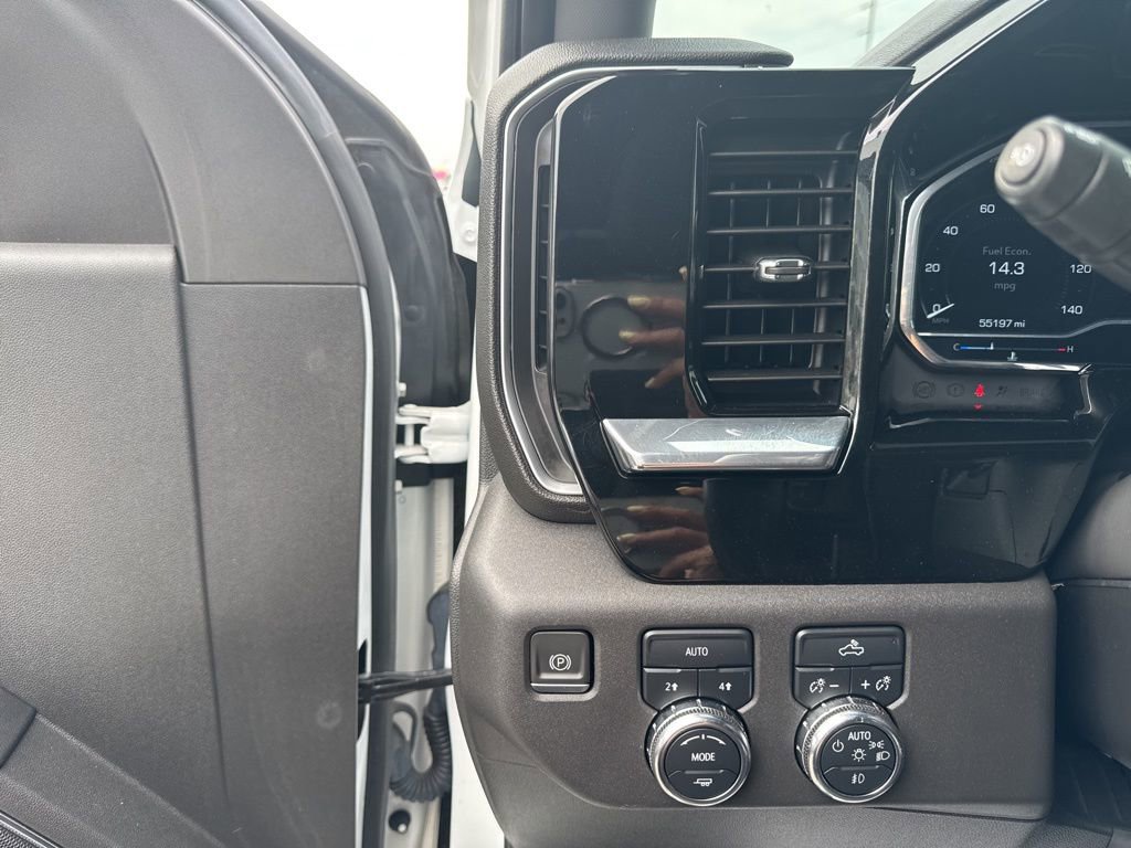 Used 2023 GMC Sierra 1500 Elevation AWD/4WD image 12