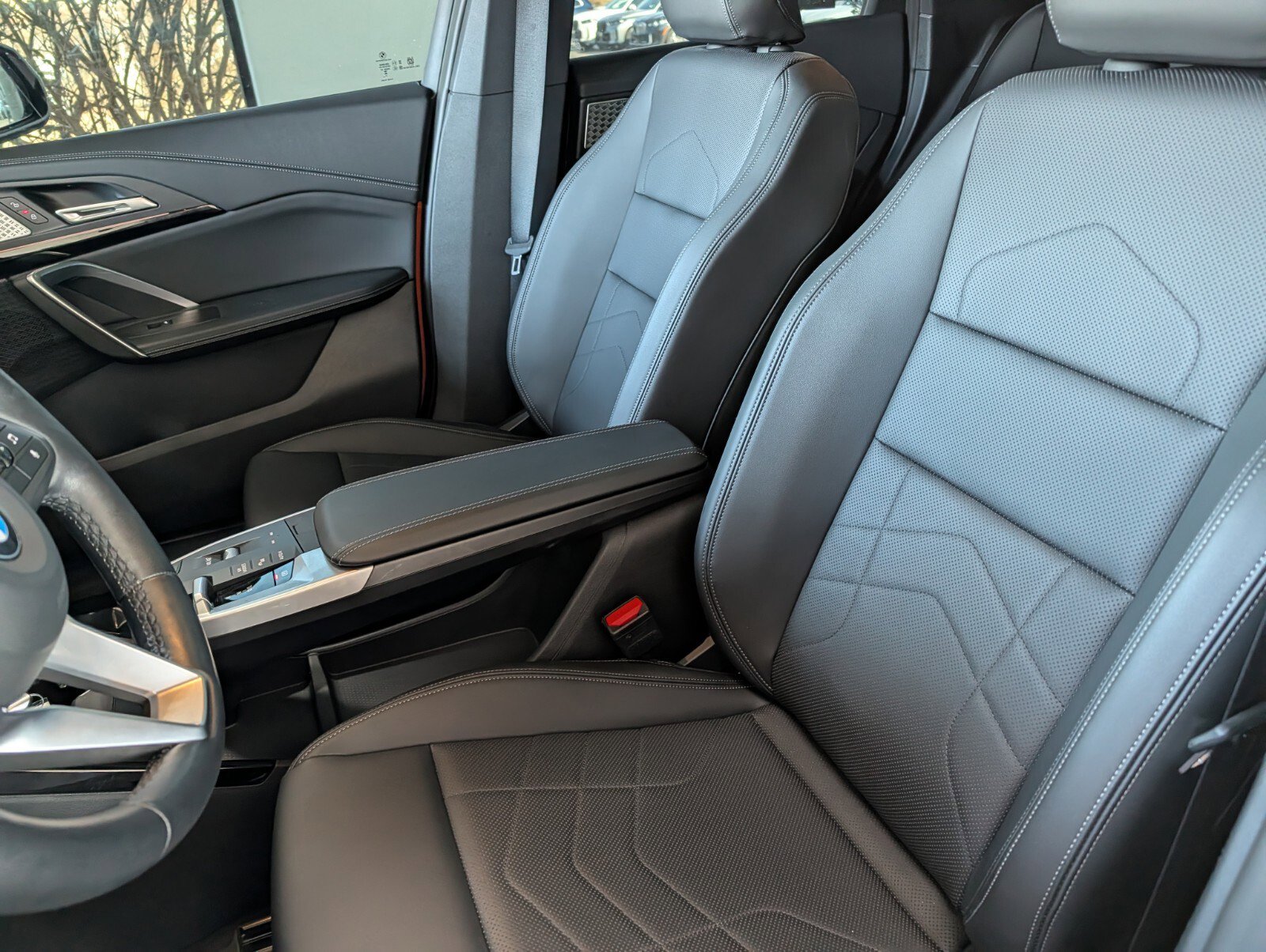 Certified 2024 BMW X1 xDrive28i w/ Premium Package image 9