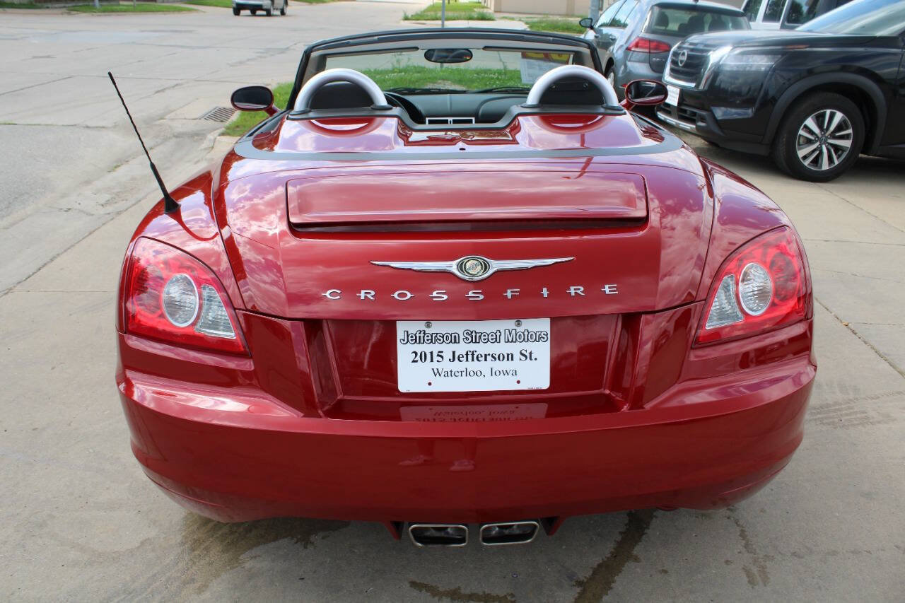 Used 2005 Chrysler Crossfire Limited RWD image 7