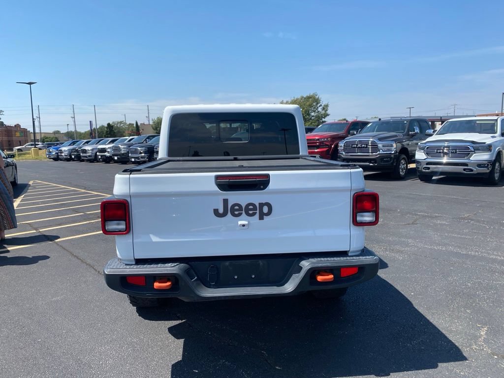 Used 2020 Jeep Gladiator Mojave AWD/4WD image 4