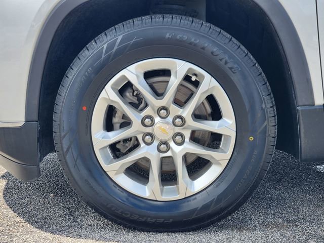 Used 2021 Chevrolet Traverse LT FWD image 10