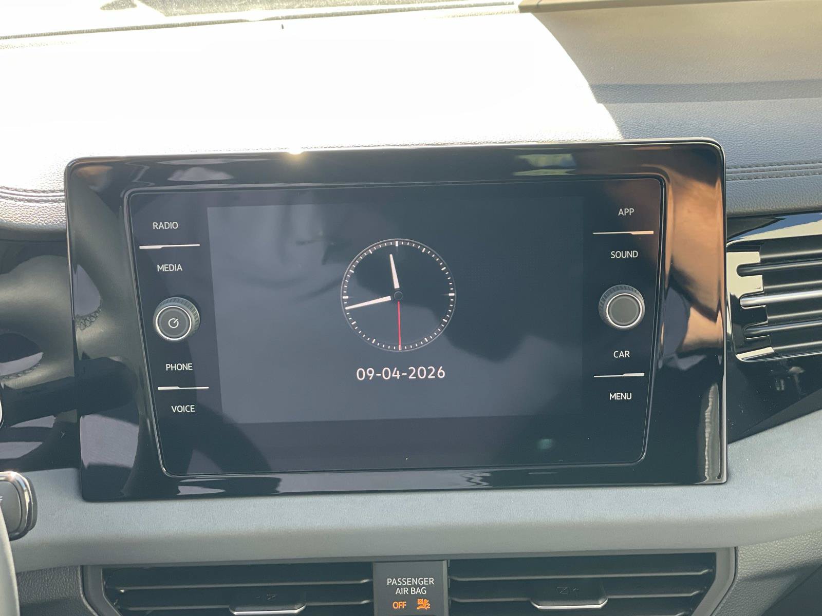 New 2027 Volkswagen Jetta SE FWD image 12
