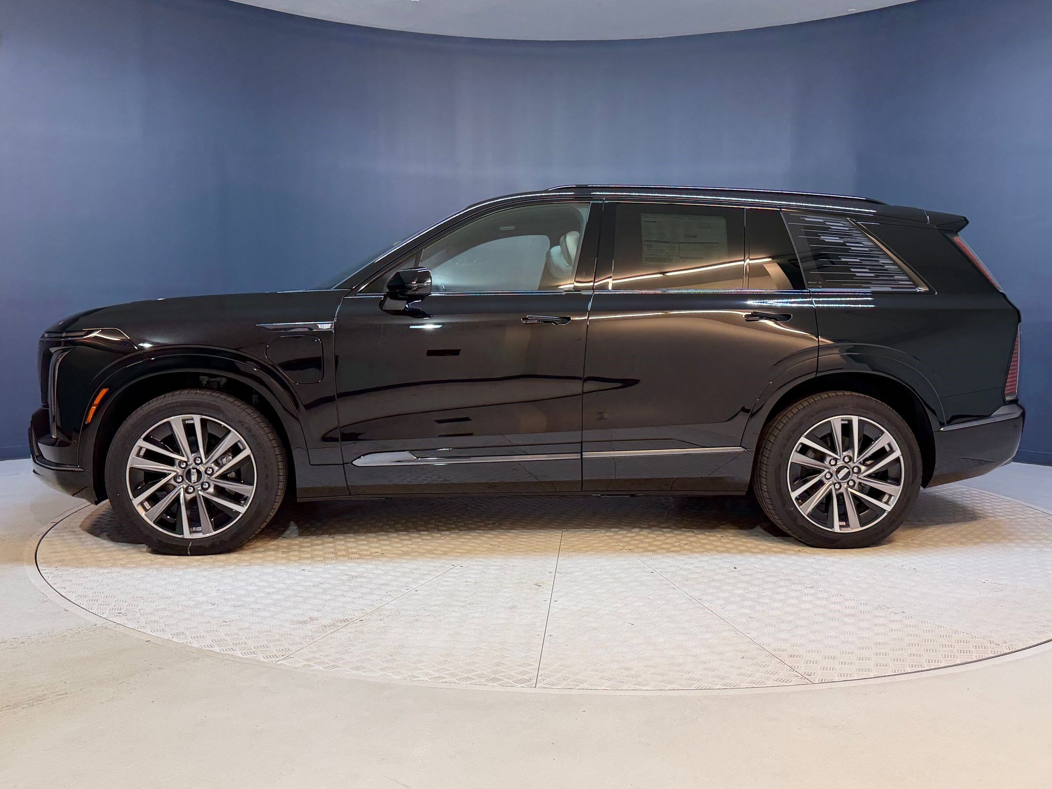 New 2026 Cadillac Vistiq Sport image 2