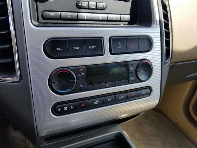 Used 2007 Ford Edge SEL Plus FWD image 22