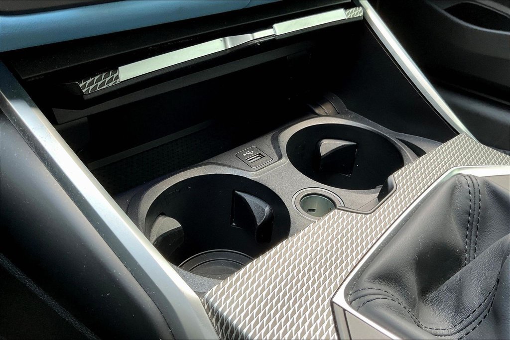 Used 2023 BMW M4 Coupe w/ Executive Package RWD image 16