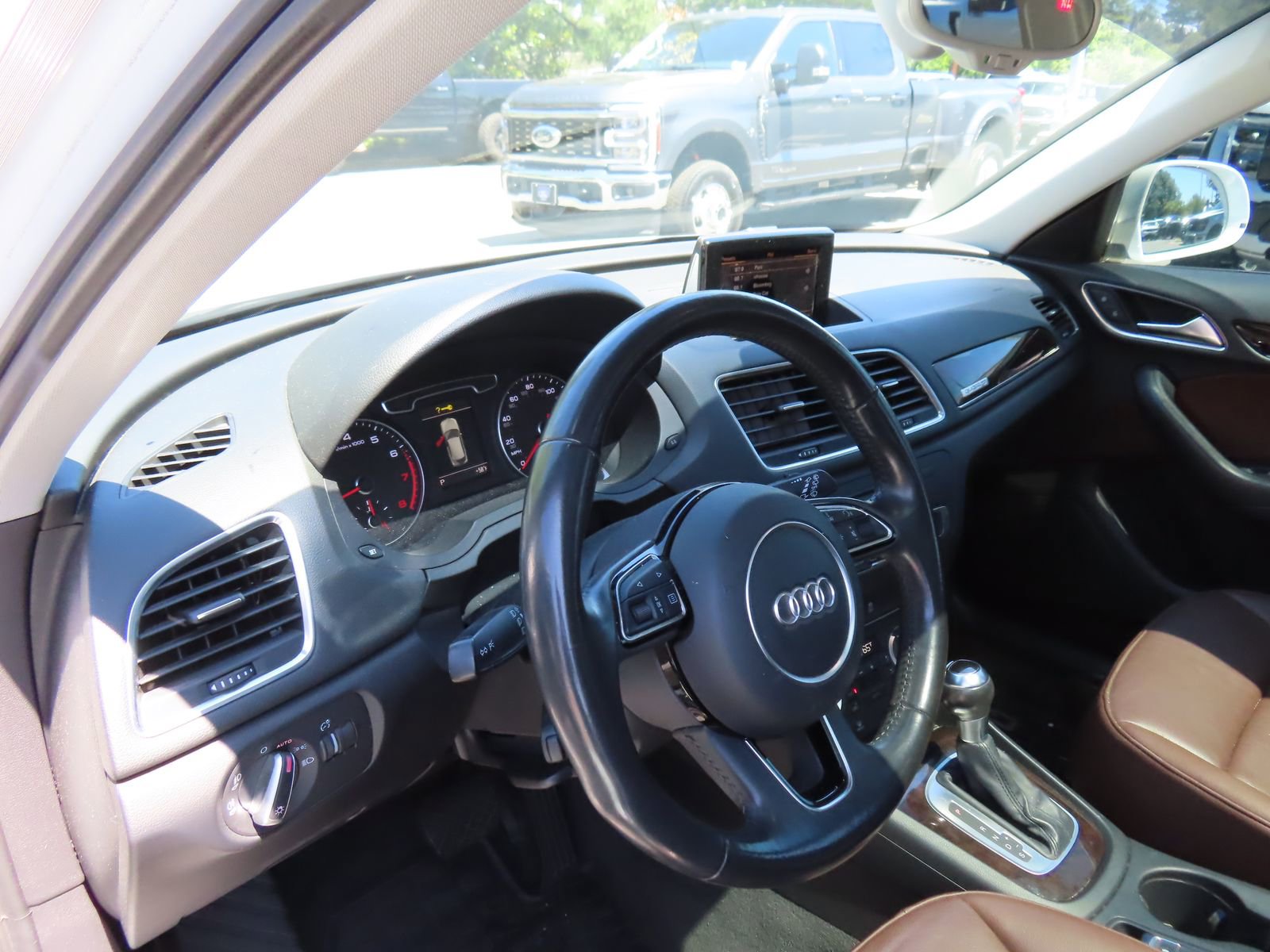 Used 2015 Audi Q3 2.0T Premium Plus AWD/4WD image 15