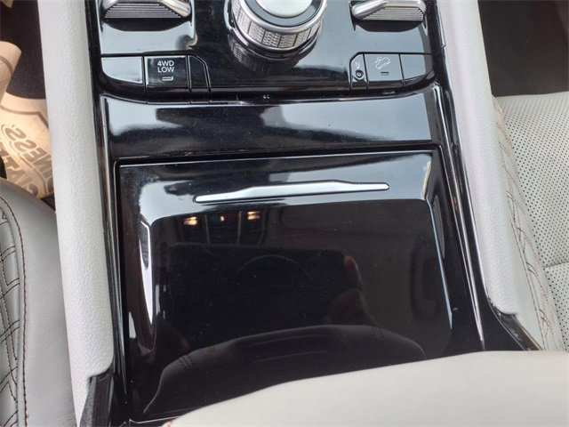 Used 2022 Jeep Grand Cherokee L Summit w/ Advanced Protech Group IV image 23