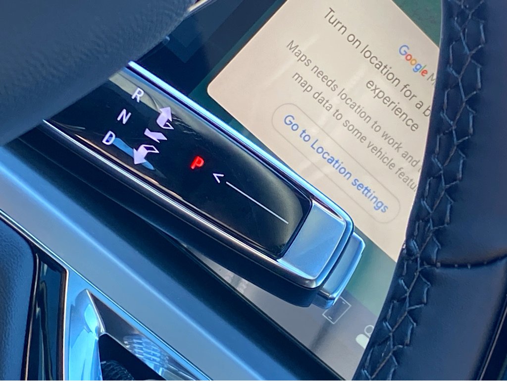 New 2024 Cadillac Lyriq Luxury image 17