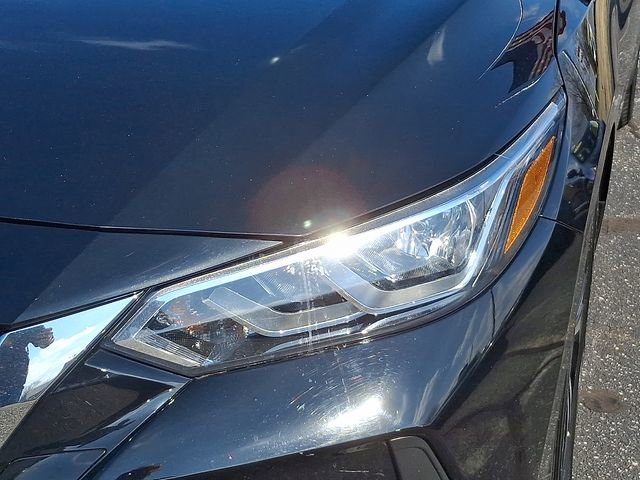 Used 2023 Nissan Sentra SV image 9