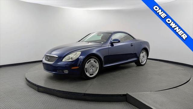 Used 2002 Lexus SC 430 Convertible RWD image 2