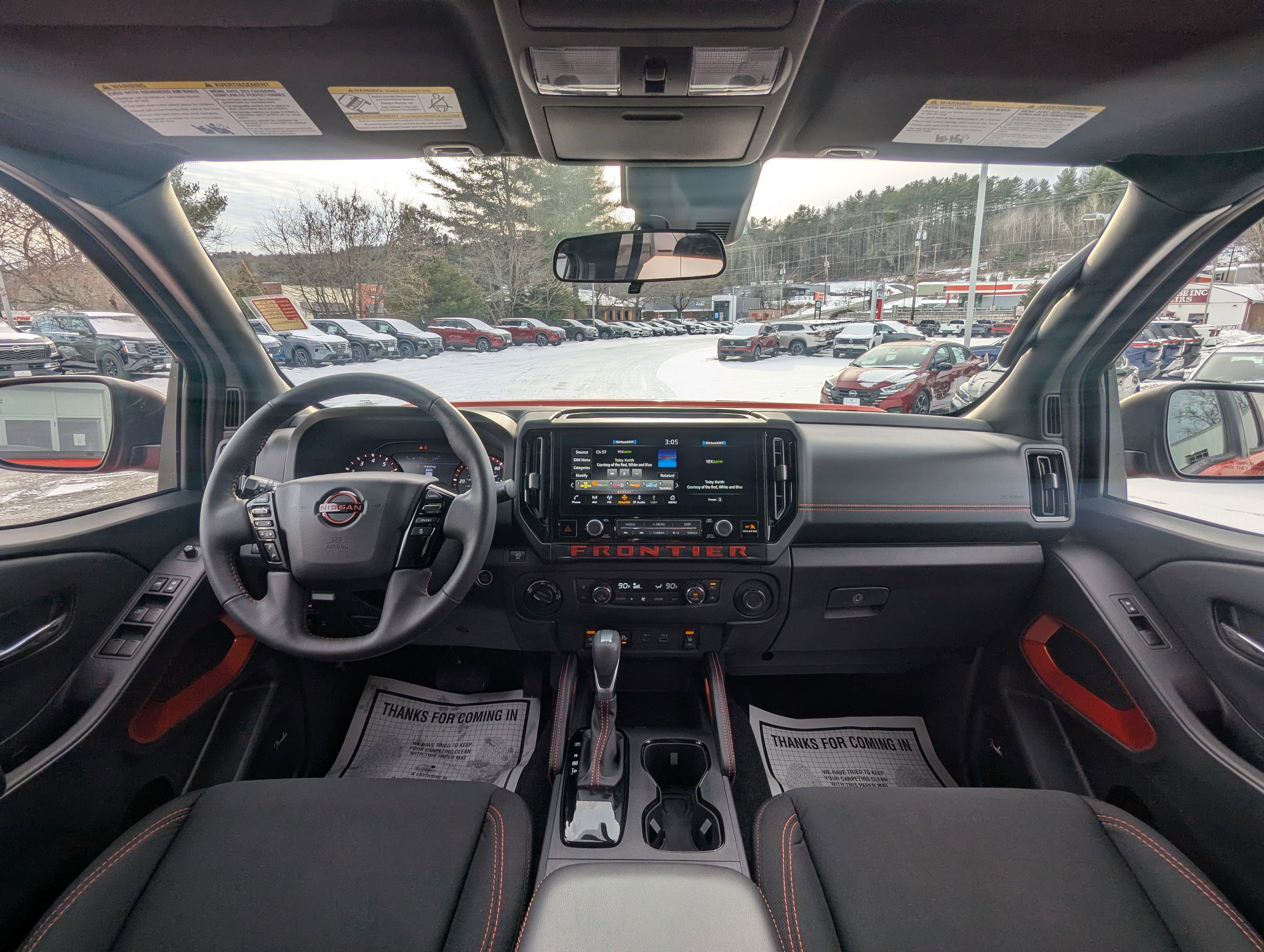 Used 2025 Nissan Frontier PRO-4X w/ Pro Convenience Package image 18