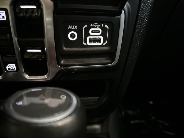 Used 2019 Jeep Wrangler Unlimited Sport S AWD/4WD image 21