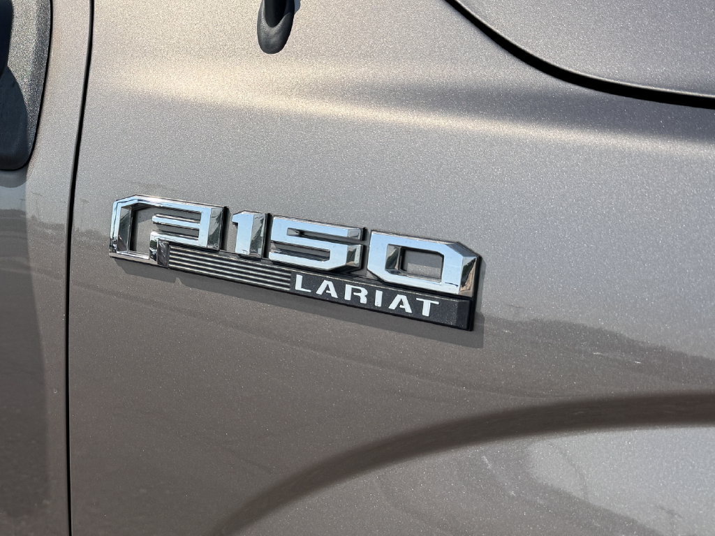Used 2020 Ford F150 Lariat AWD/4WD image 11