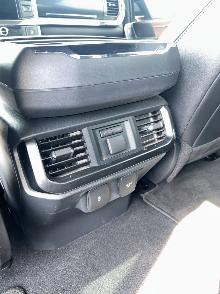 Used 2023 Ford F150 Lariat w/ Equipment Group 502A High AWD/4WD image 15