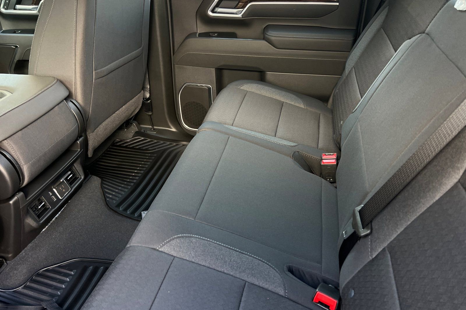 New 2026 GMC Sierra 2500 SLE AWD/4WD image 10