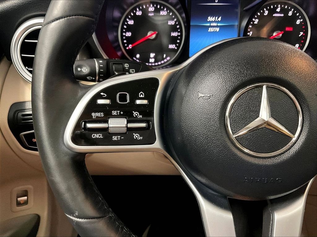 Used 2021 Mercedes-Benz GLC 300 4MATIC image 23