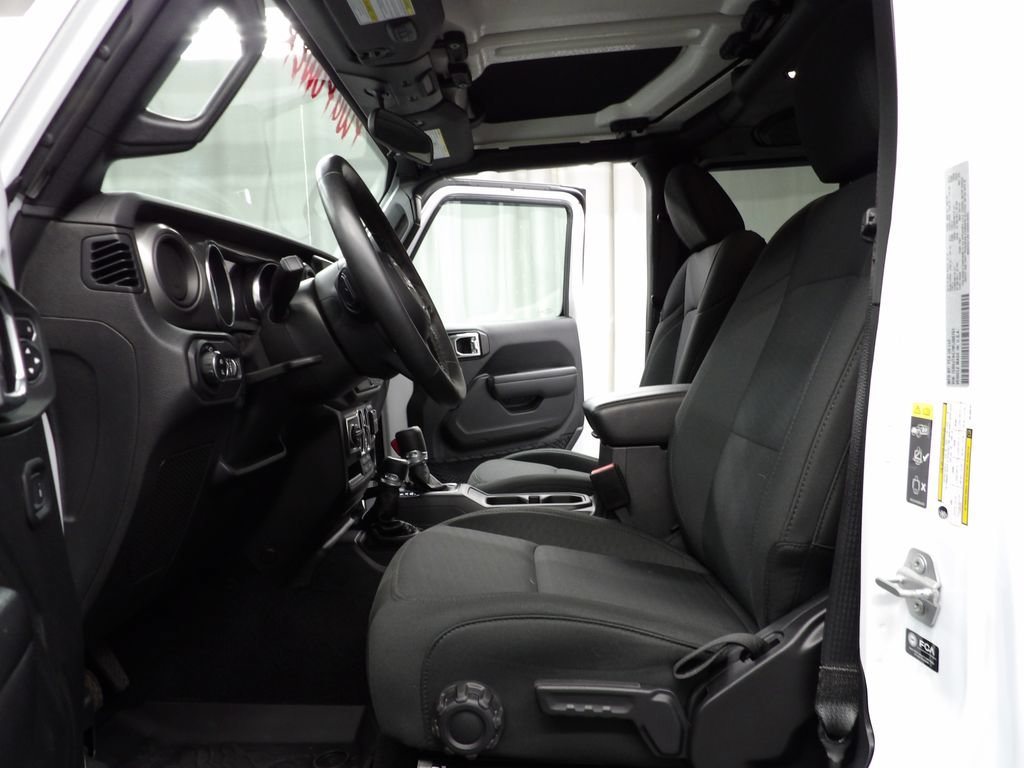 Used 2021 Jeep Gladiator Sport AWD/4WD image 15