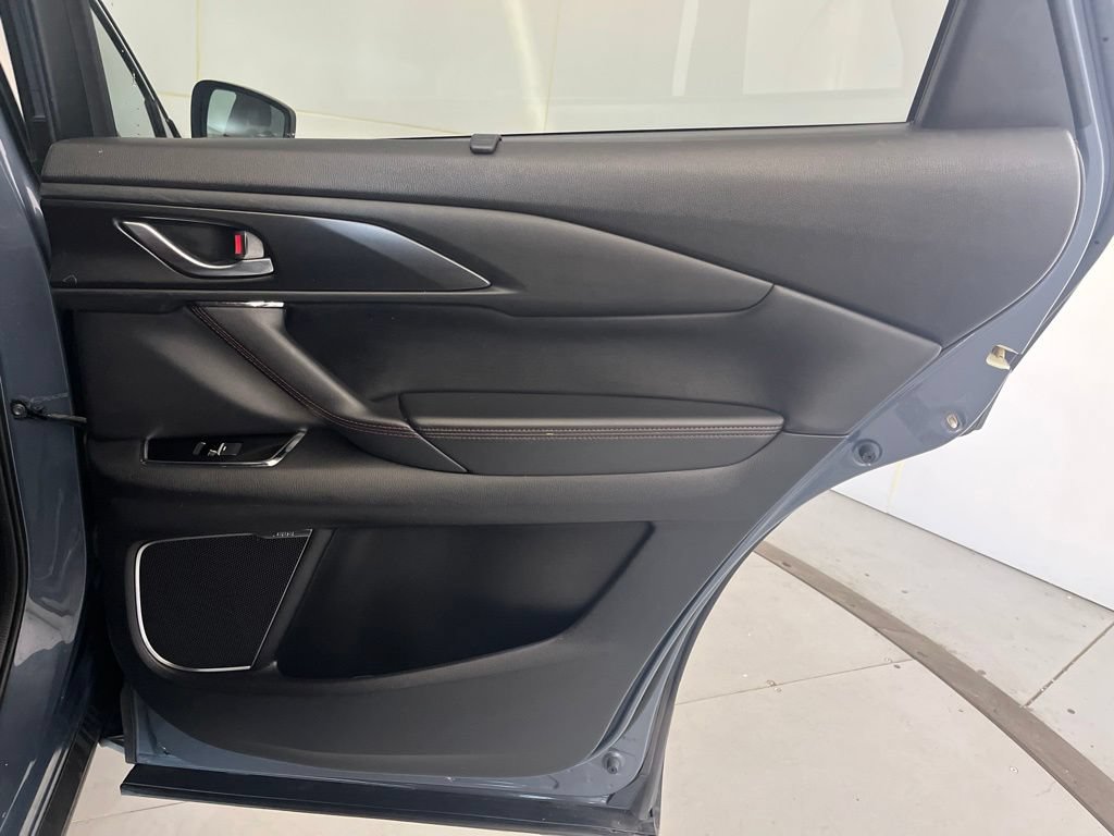 Used 2021 MAZDA CX-9 Carbon Edition AWD/4WD image 31