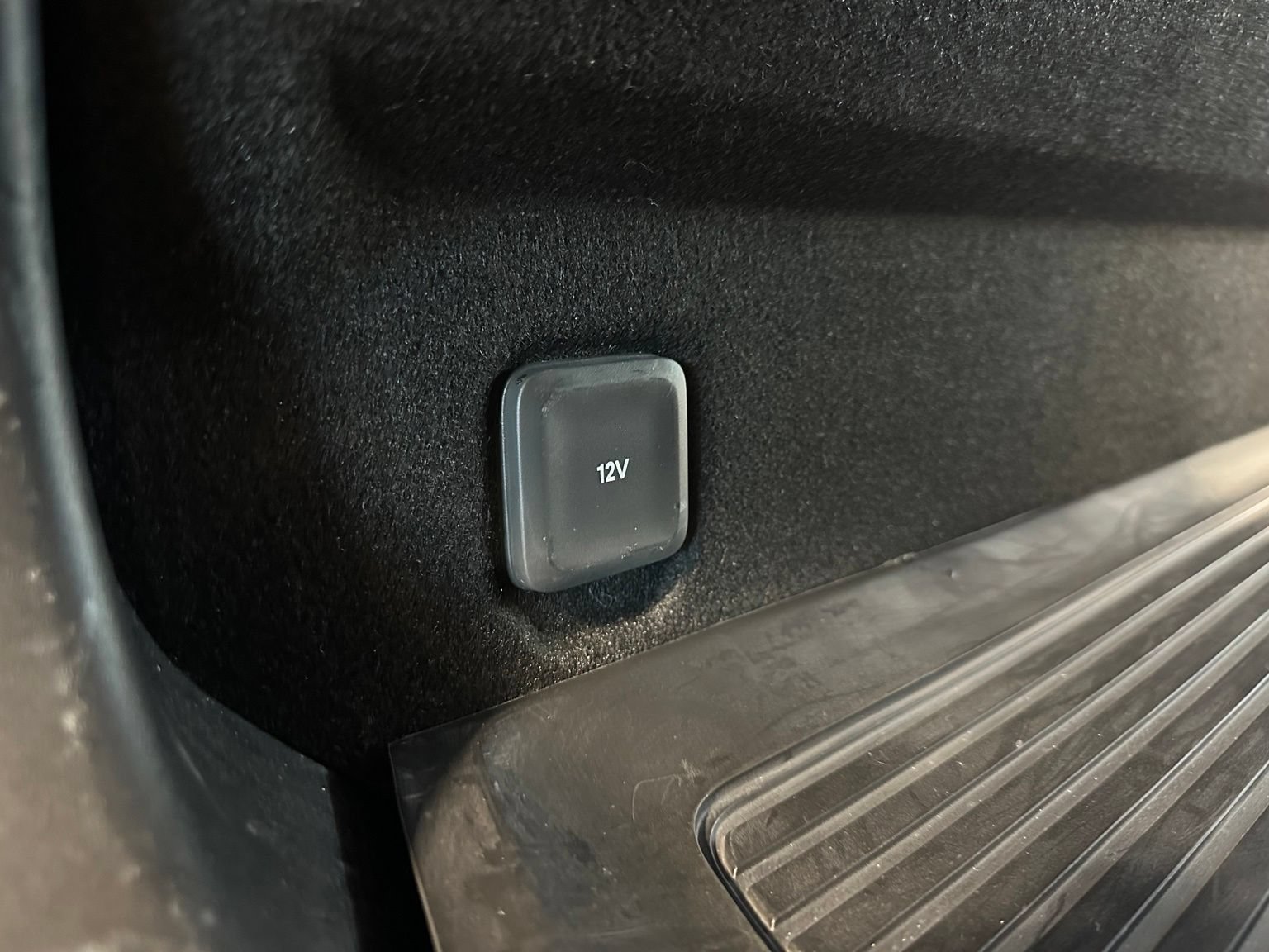 Used 2023 Rivian R1T Adventure AWD/4WD image 51