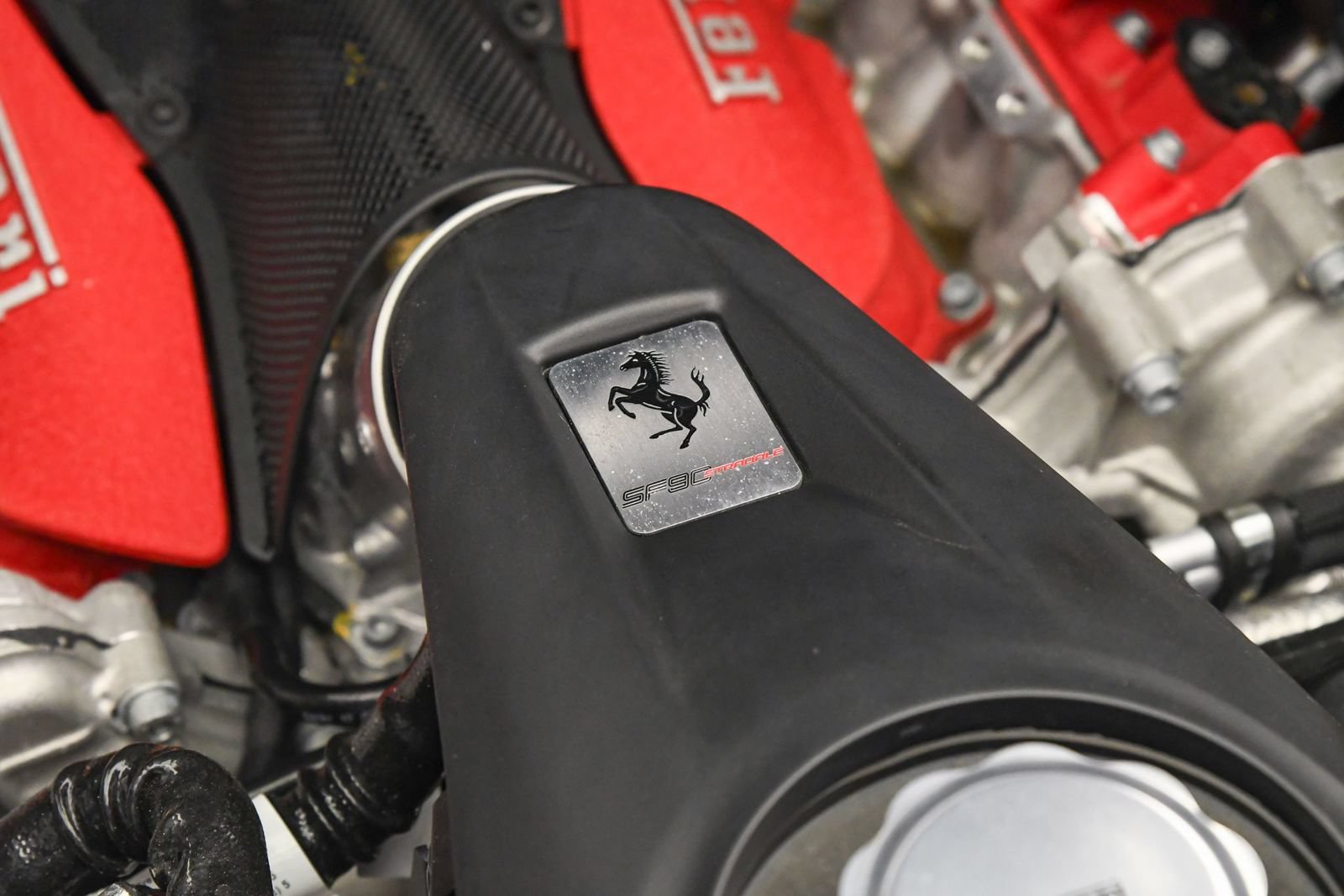 Used 2021 Ferrari SF90 Stradale AWD/4WD image 17