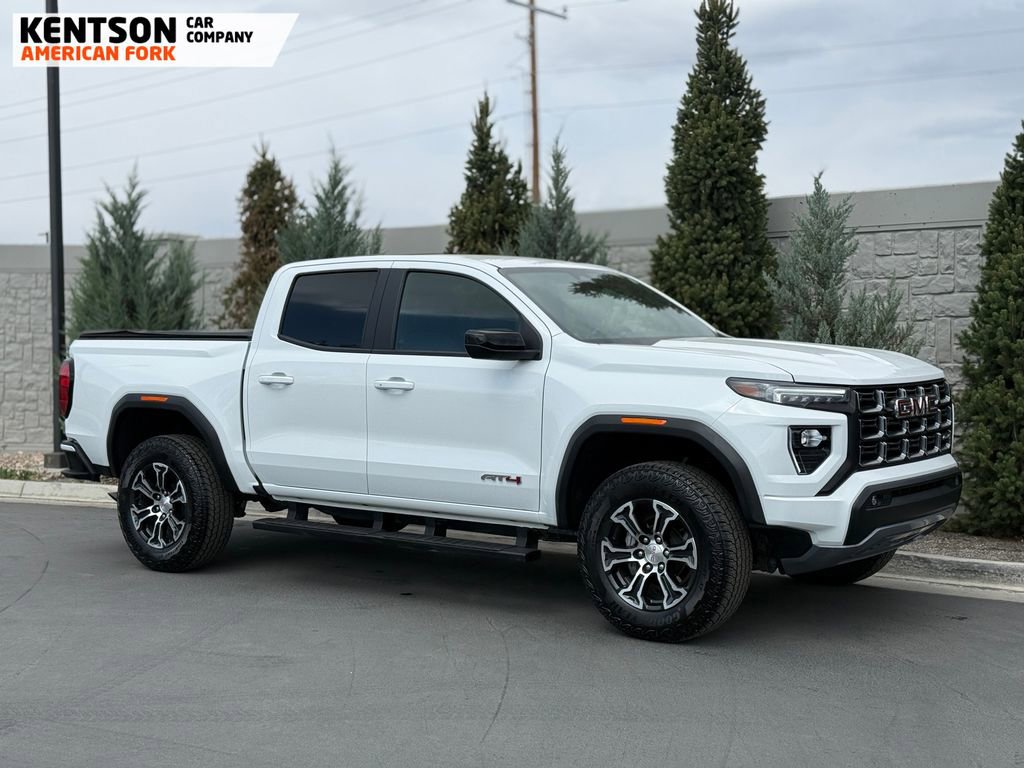 Used 2025 GMC Canyon AT4 w/ AT4 Premium Package image 12