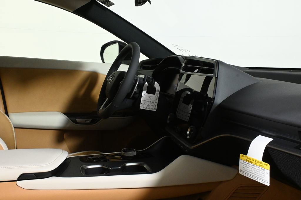 New 2026 Lexus RZ 350e 2WD w/ Technology Package image 32