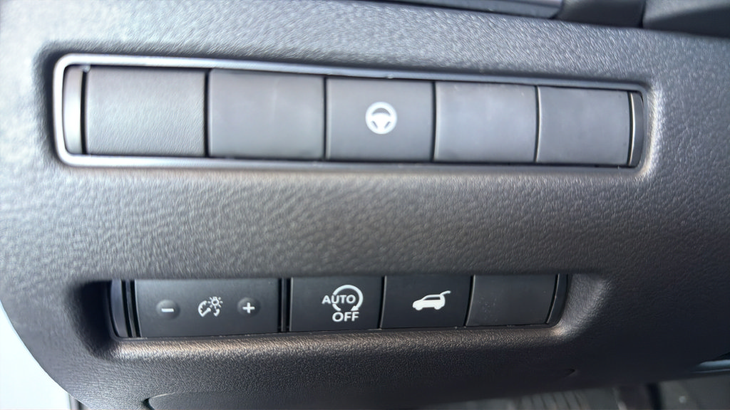 New 2026 Nissan Rogue SV AWD/4WD image 21
