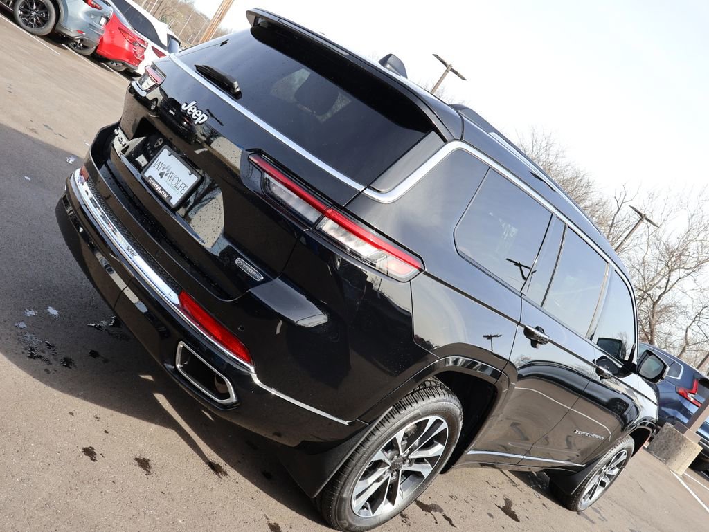 Used 2023 Jeep Grand Cherokee L Overland image 7
