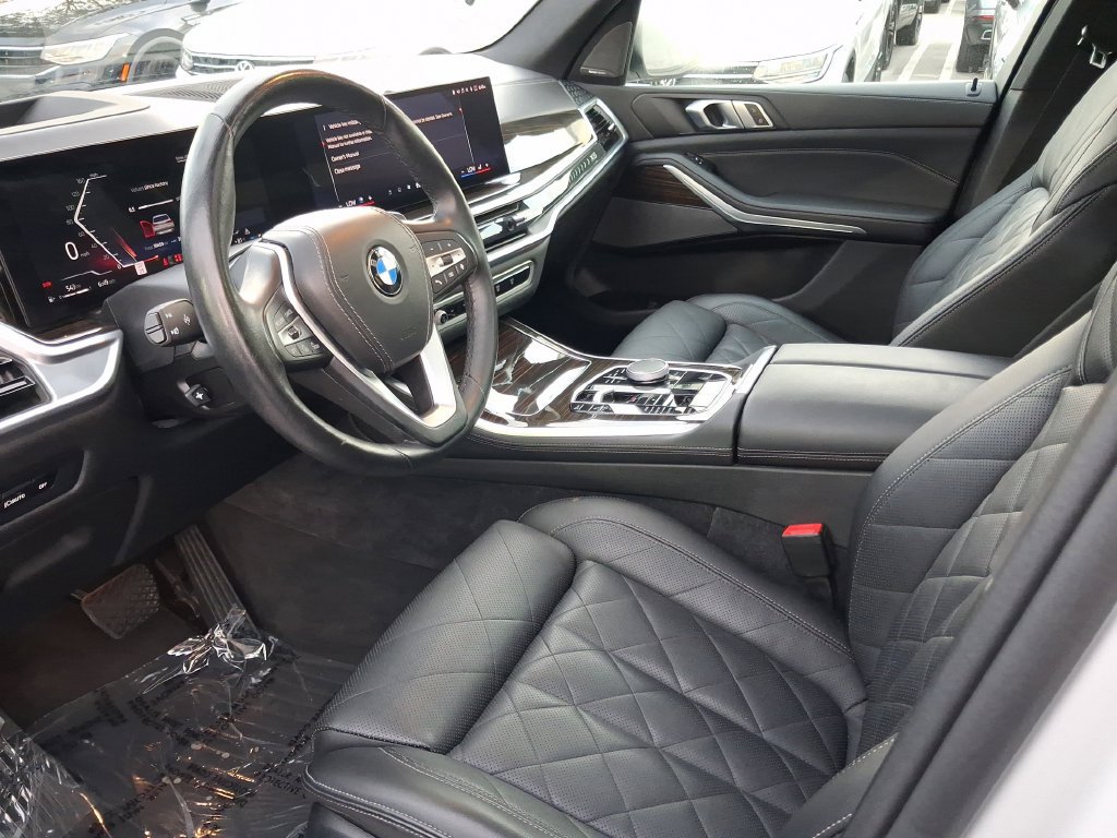 Used 2024 BMW X5 sDrive40i RWD image 16