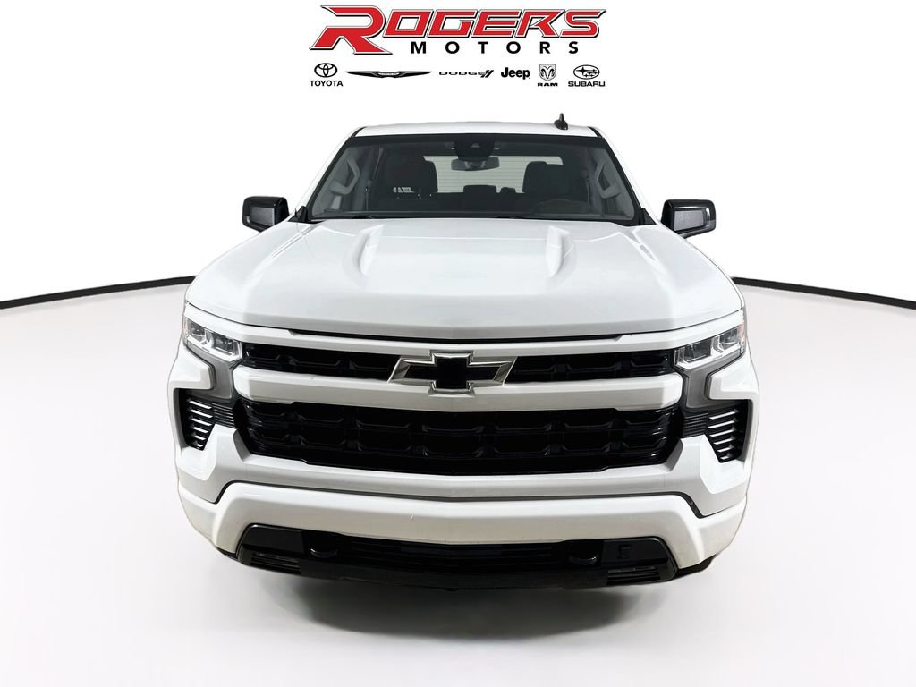 Used 2023 Chevrolet Silverado 1500 RST AWD/4WD image 2