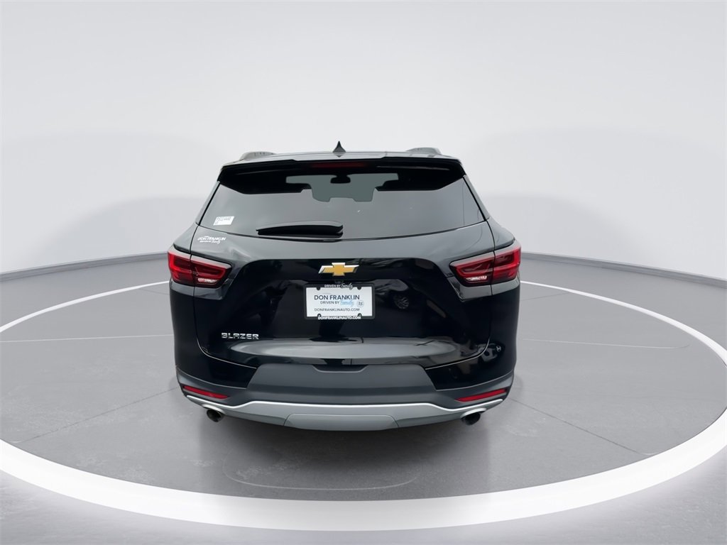 Used 2023 Chevrolet Blazer LT w/ Convenience Package image 7